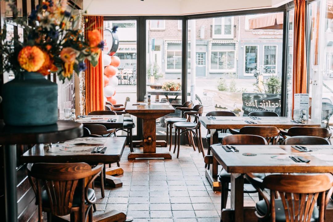 Hotel Cafe Restaurant Abina